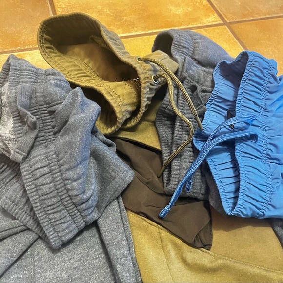 Boys Sz. L Athletic Pants Bundle (4 pair total) - Picture 10 of 12